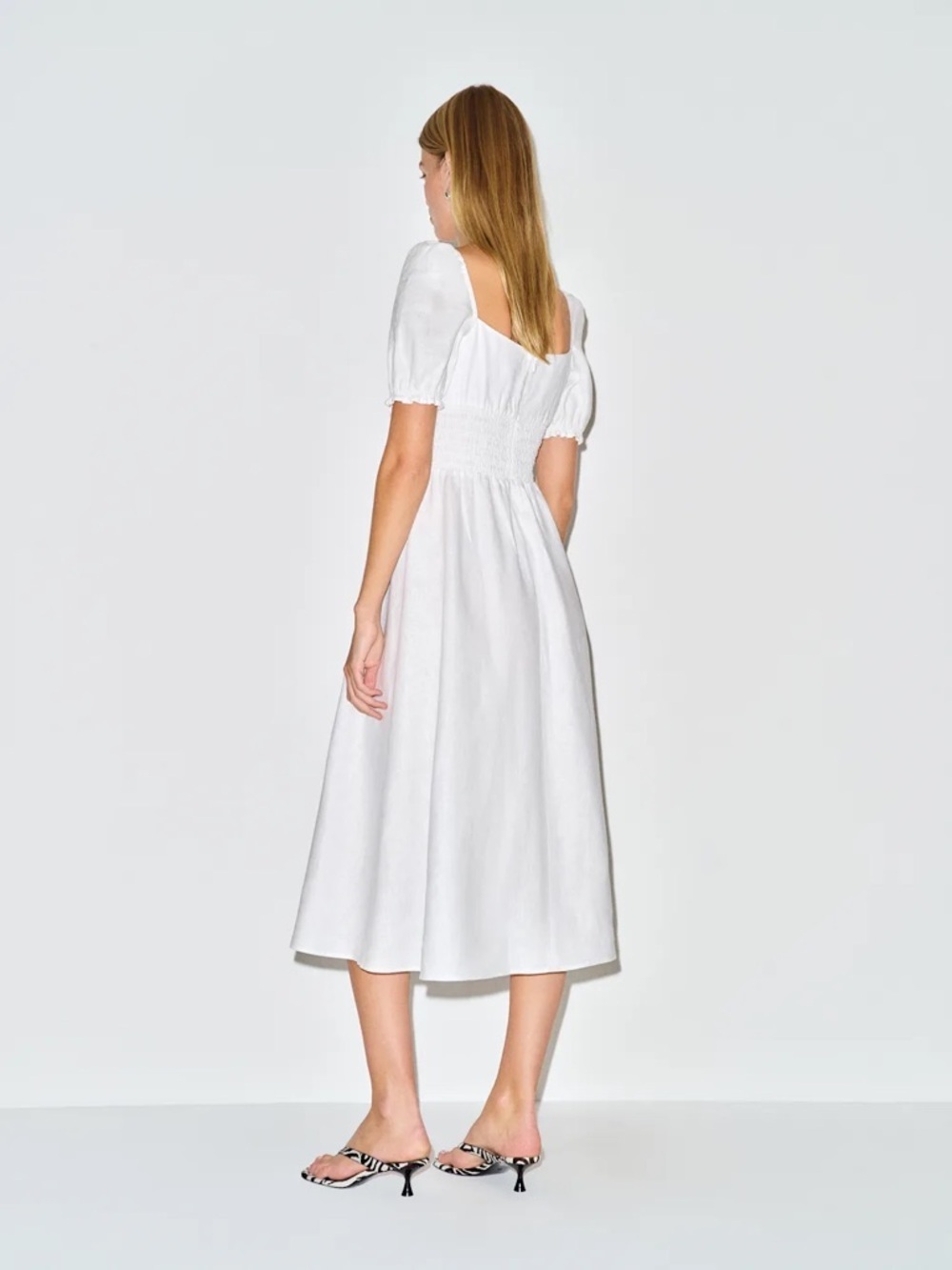 NEW Reformation Adler Linen Midi Smocked Puff Sleeve Dress White | US 6 UK 10 - Picture 4 of 12